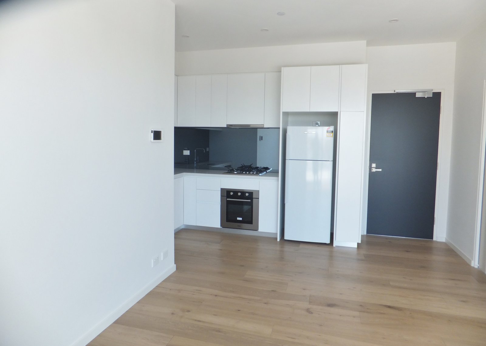 Gallery: 302/24 Becket Avenue