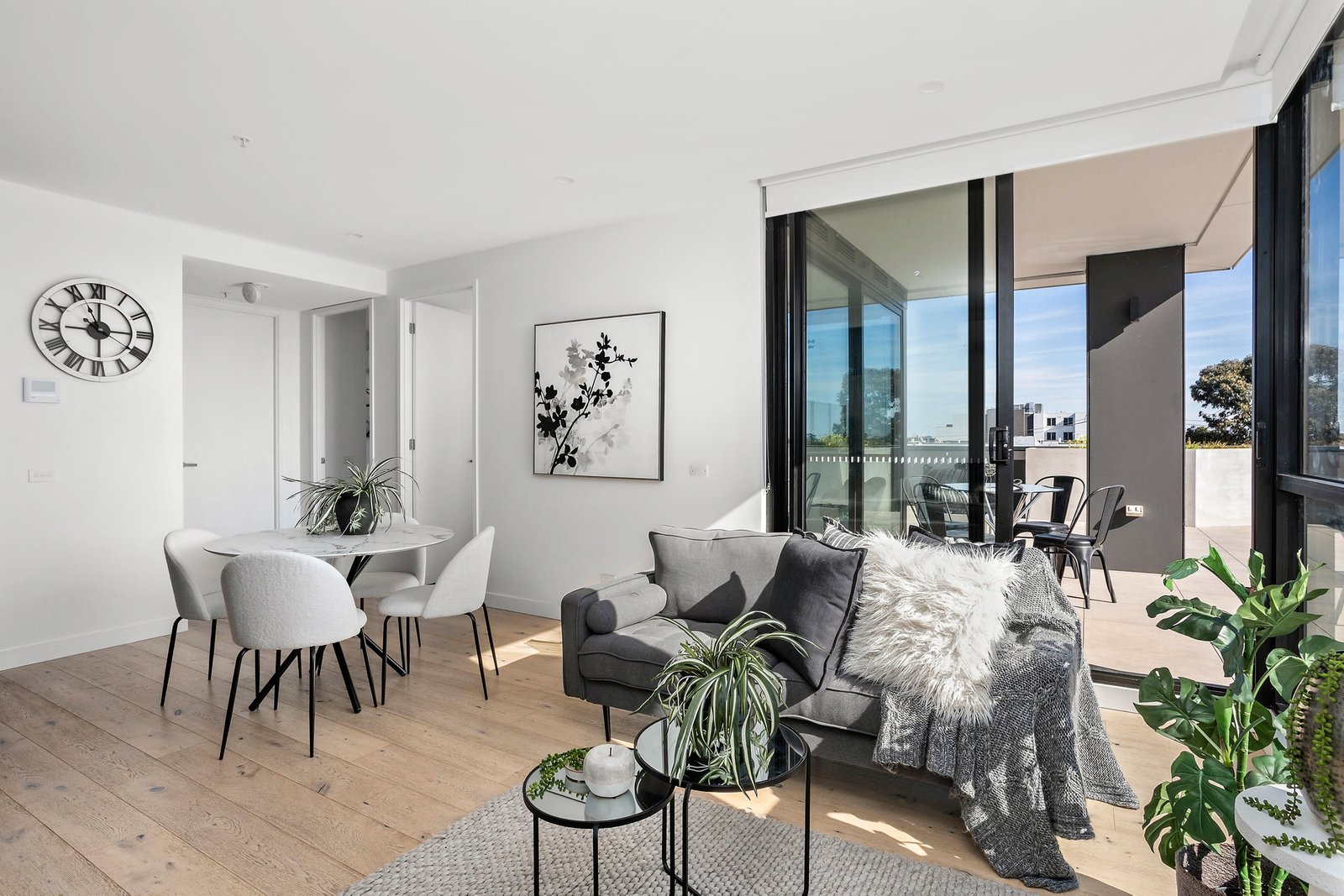 Real Estate and Property in 302/277-279 Centre Road, Bentleigh, VIC