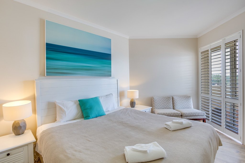 302/2a Messines Street SHOAL BAY 9