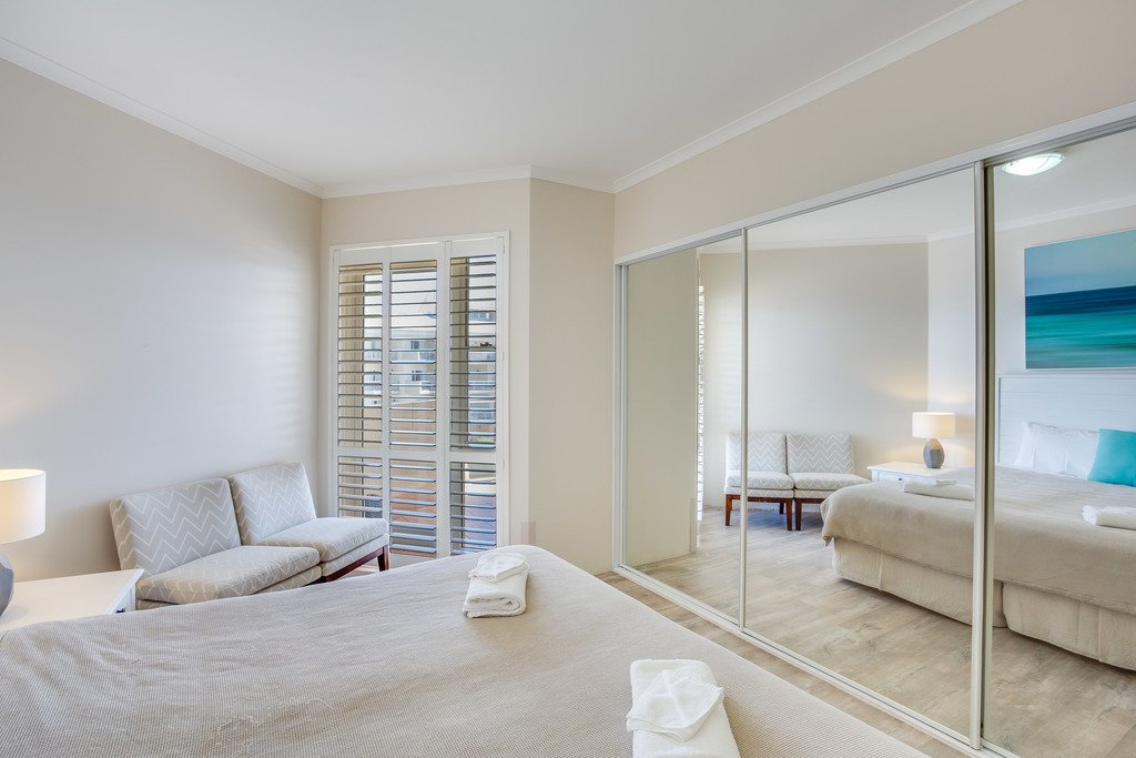 302/2a Messines Street SHOAL BAY 10