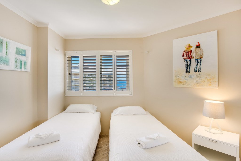 302/2a Messines Street SHOAL BAY 12