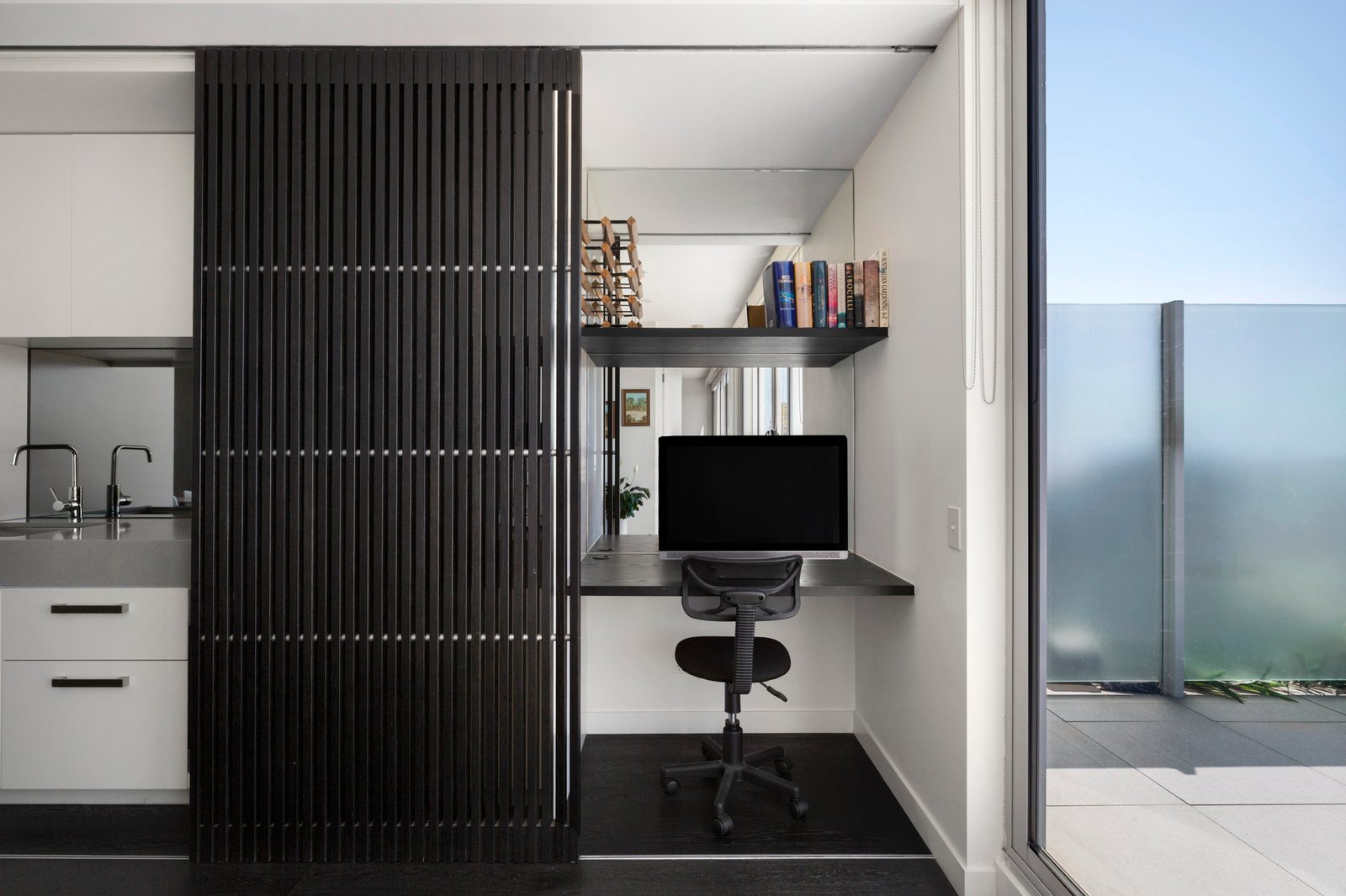 302/317 New Street, Brighton, 3186