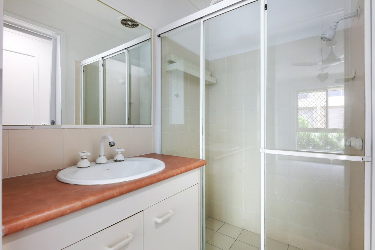 30/232 Guineas Creek Road Elanora 11