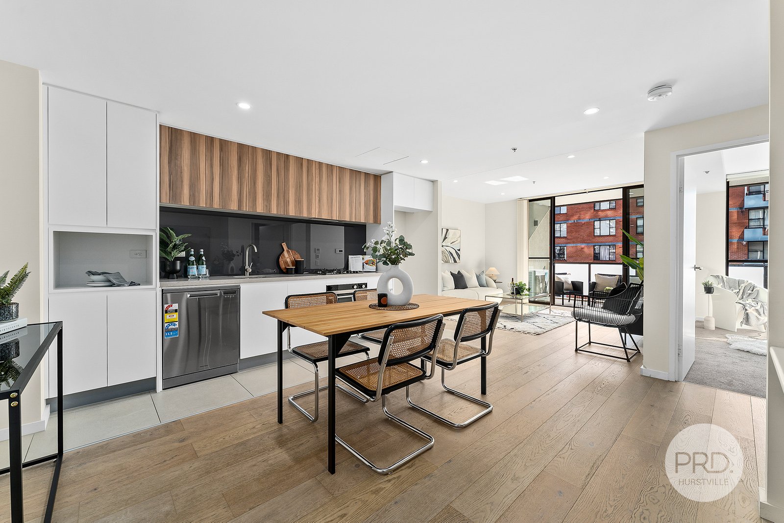 302/380 Forest Road HURSTVILLE 3