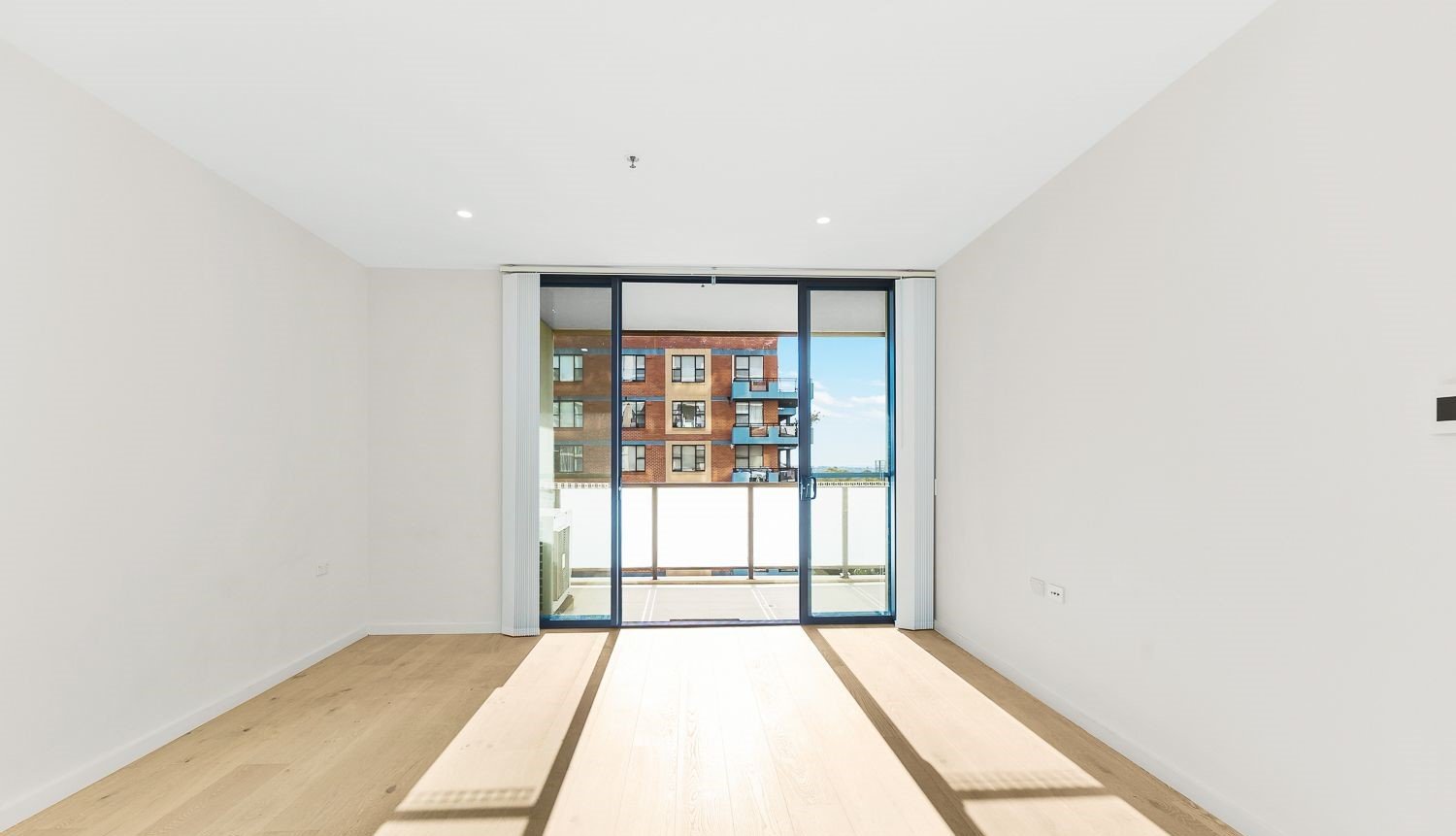 302/380 Forest Road HURSTVILLE 2
