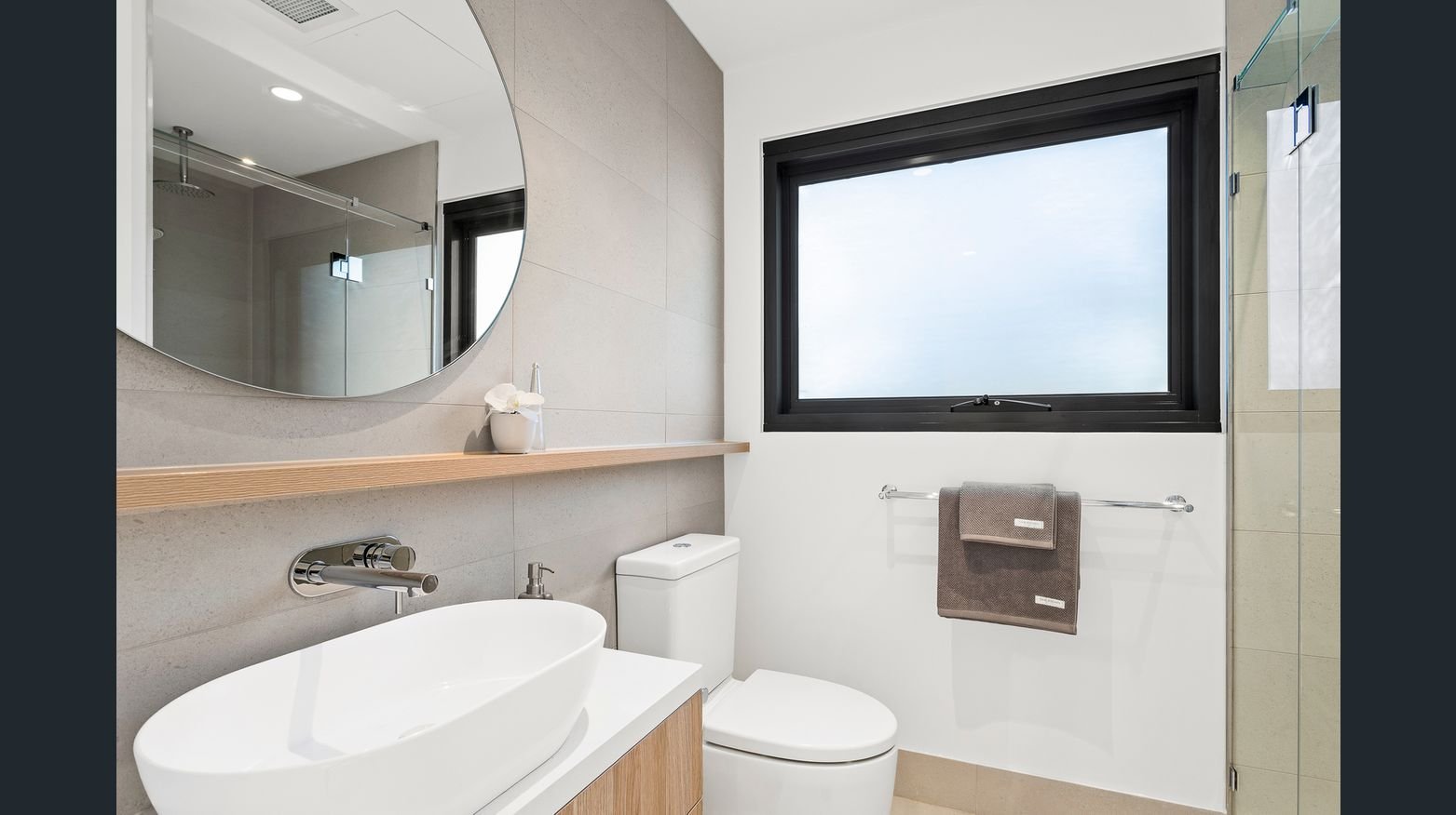 Gallery: 302/386 Hampton Street