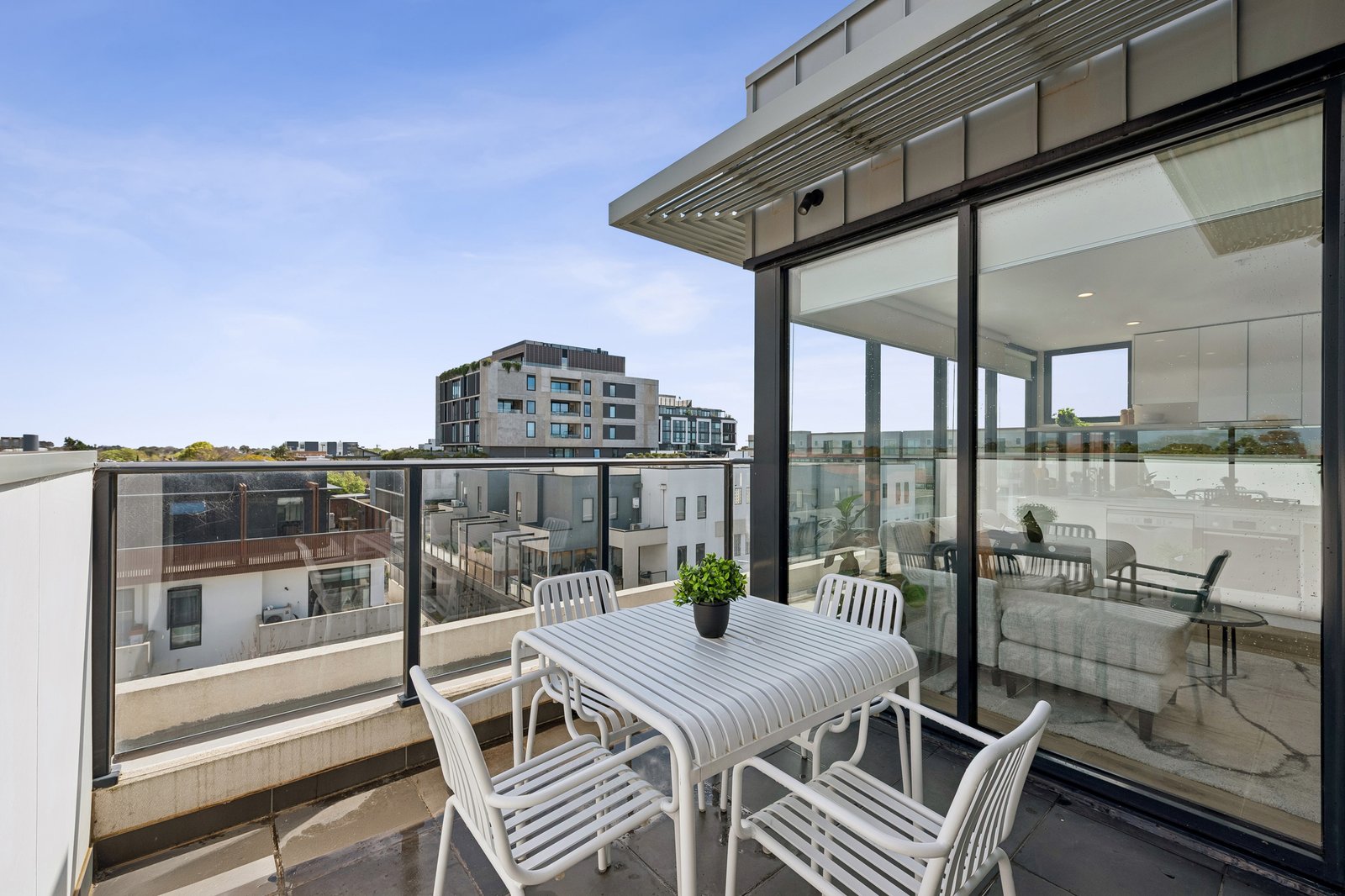 Gallery: 302/40 Mavho Street