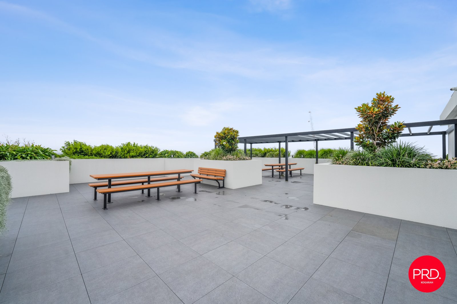 302/44 Regent Street KOGARAH 10