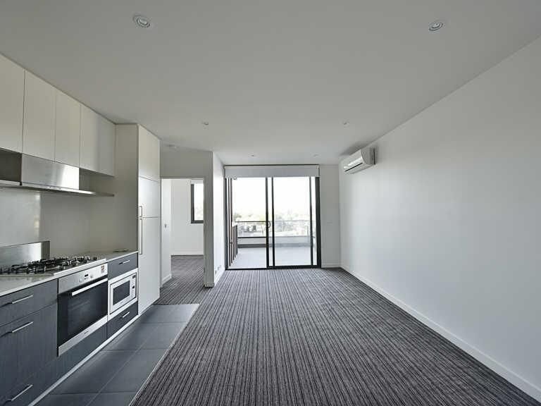 Gallery: 302/57 Toorak Road