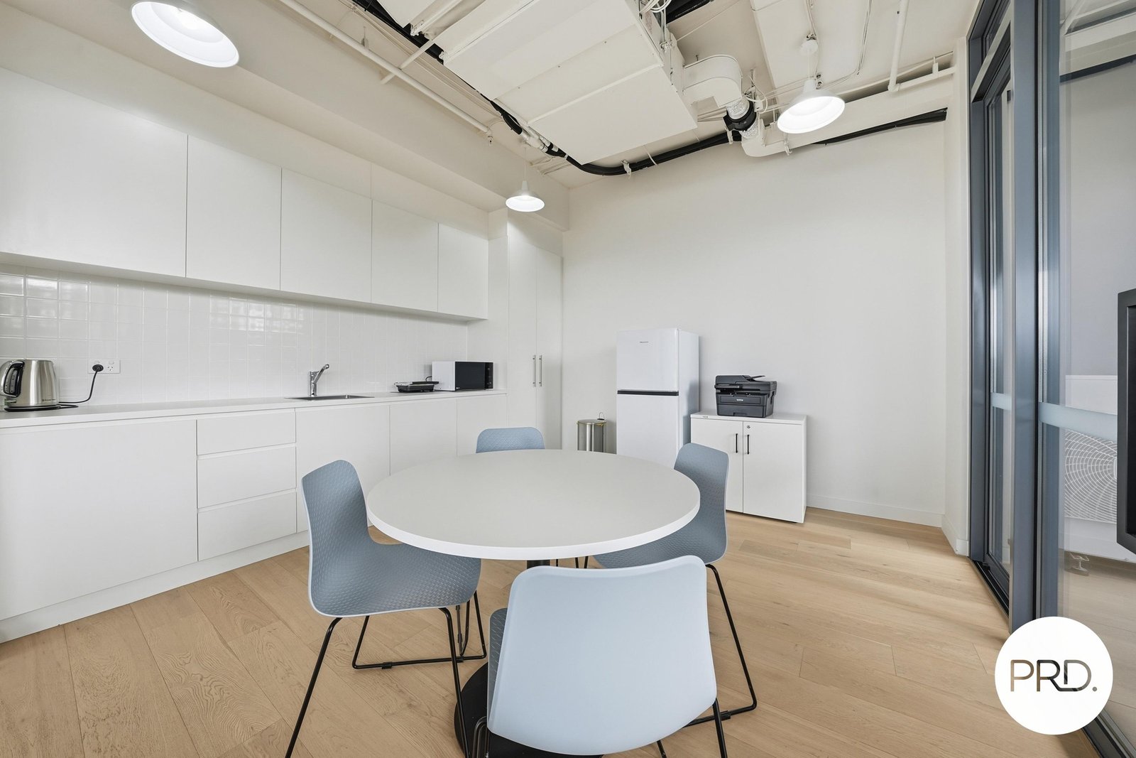 3.02/7 Maitland Place NORWEST 6