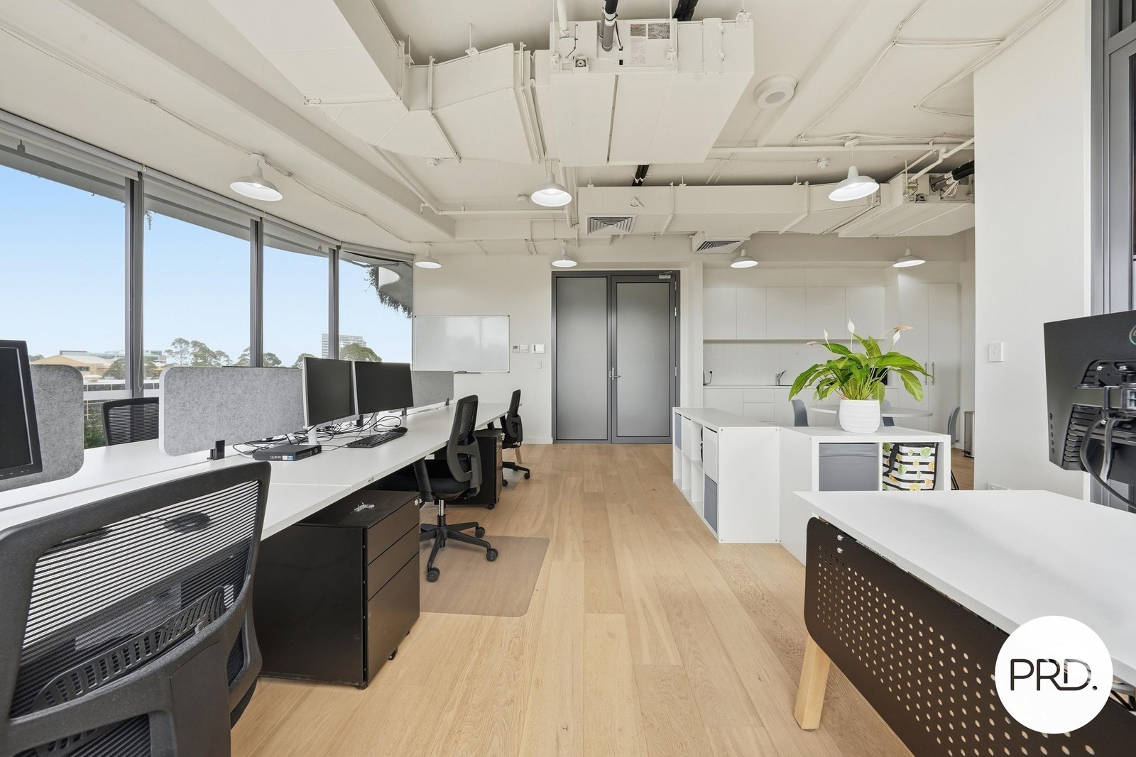 3.02/7 Maitland Place NORWEST 7