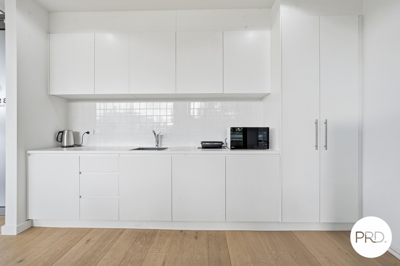 3.02/7 Maitland Place NORWEST 11