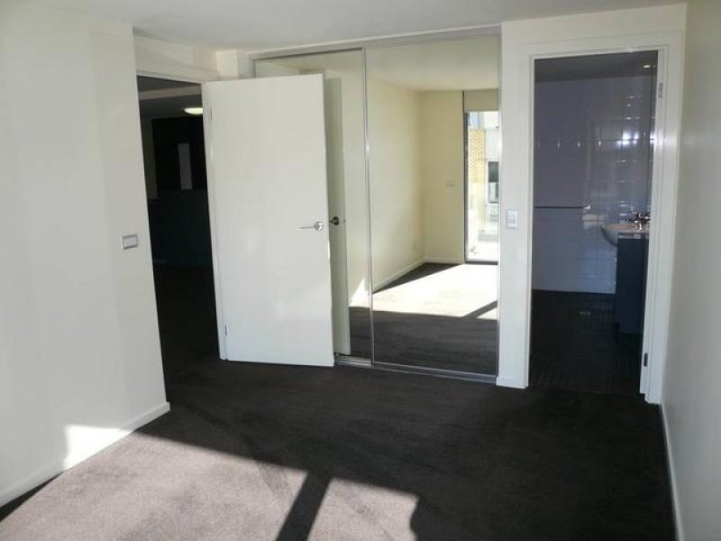 Gallery: 302/78 Eastern Road