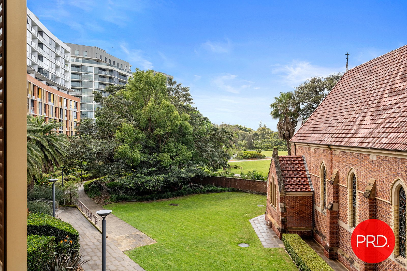 302/8-10 Brodie Spark Drive WOLLI CREEK 4