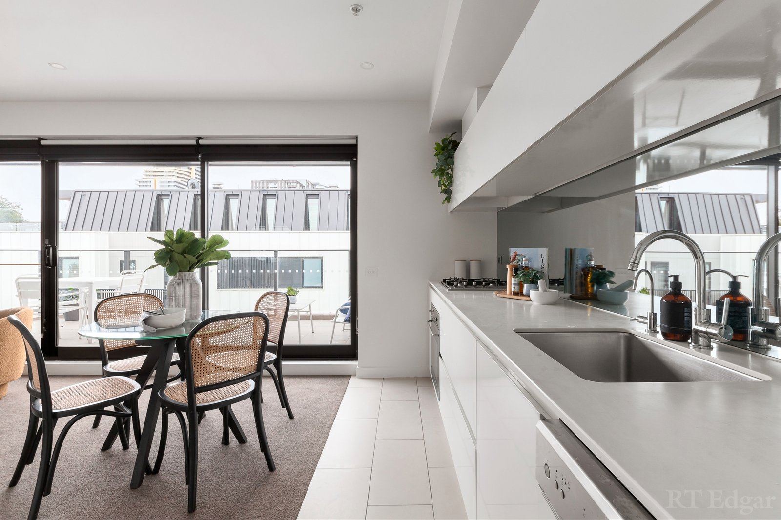 Real Estate and Property in 302/8 Bond Street, South Yarra, VIC