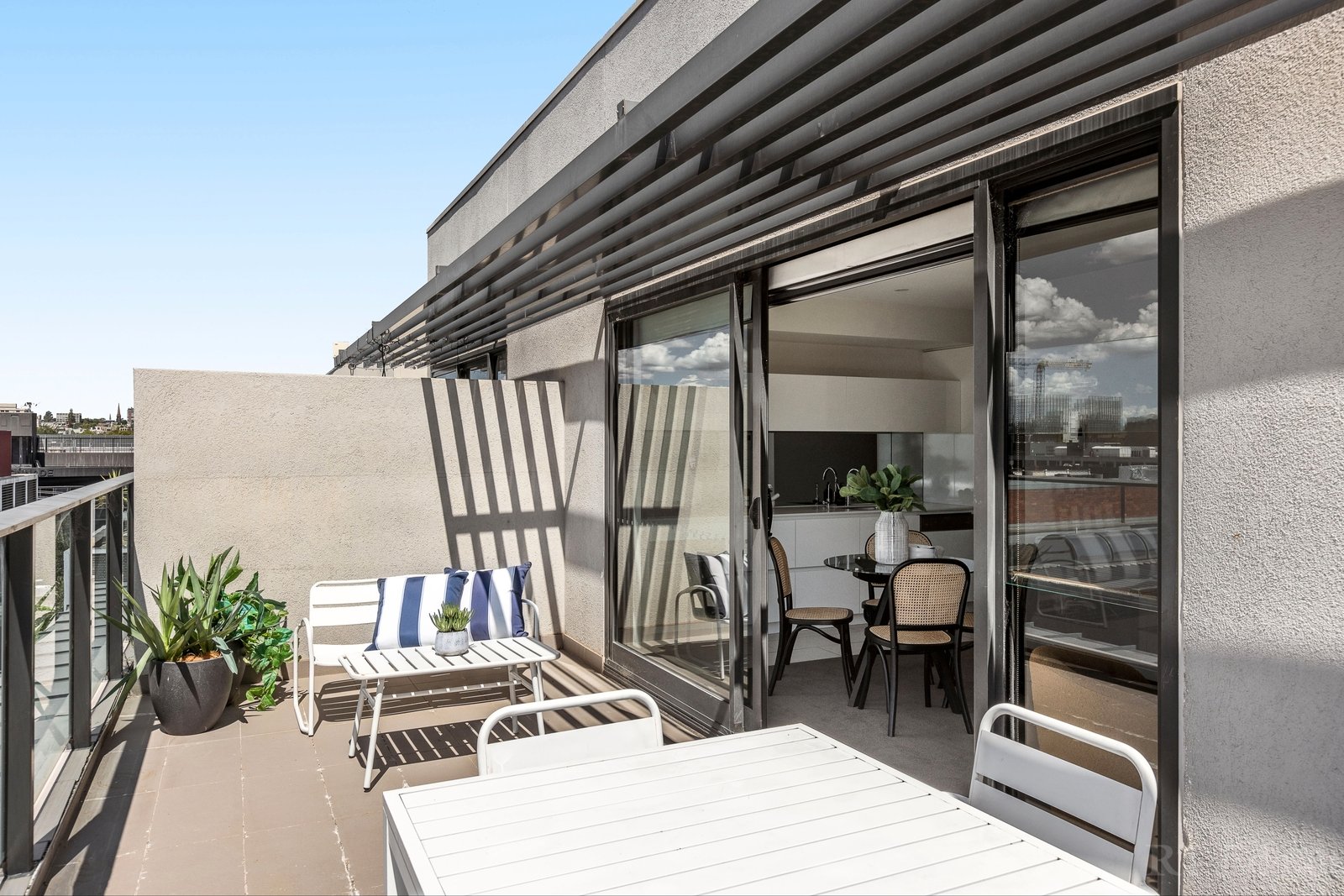 Real Estate and Property in 302/8 Bond Street, South Yarra, VIC