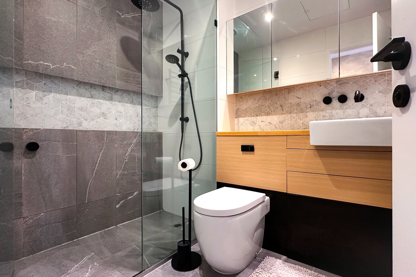 Real Estate and Property in 302a/33 Inkerman Street, St Kilda, VIC