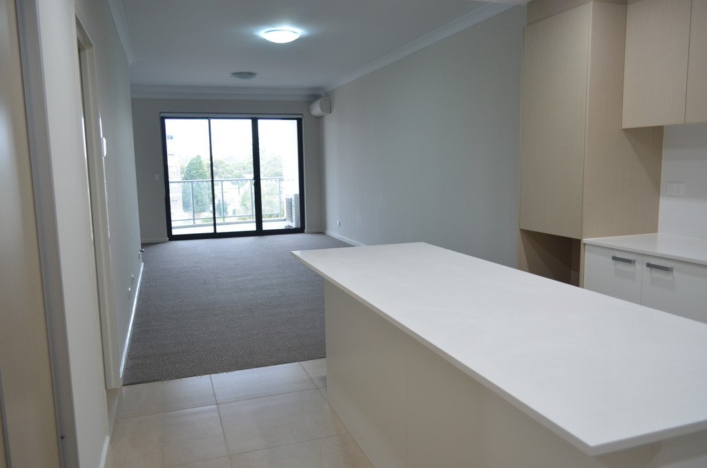 303 38-42 Chamberlain, Street CAMPBELLTOWN 4