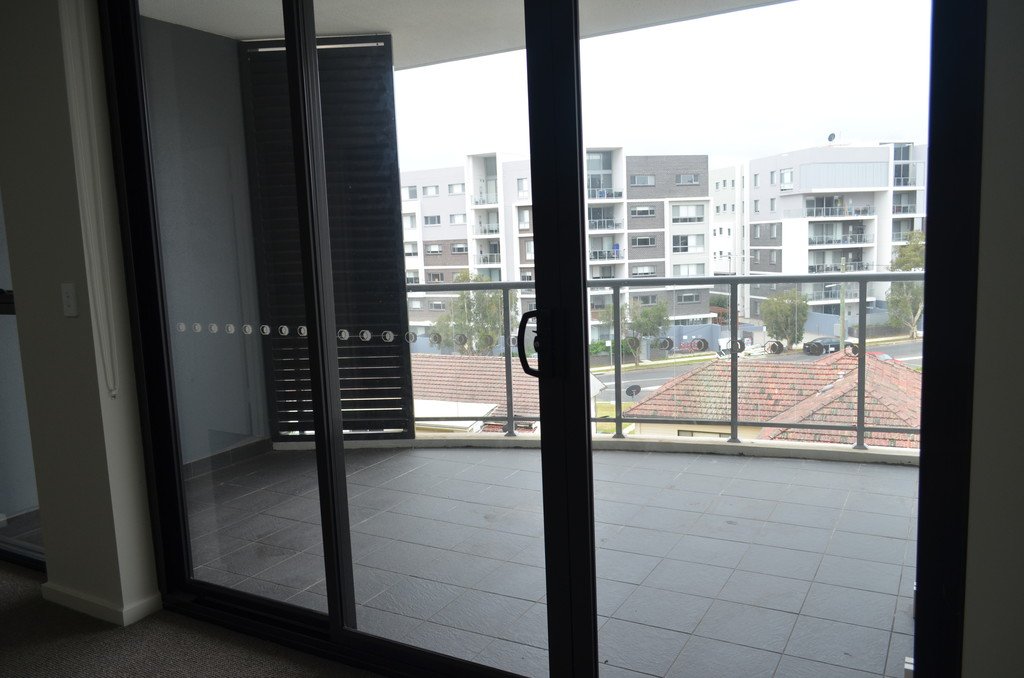 303 38-42 Chamberlain, Street CAMPBELLTOWN 8