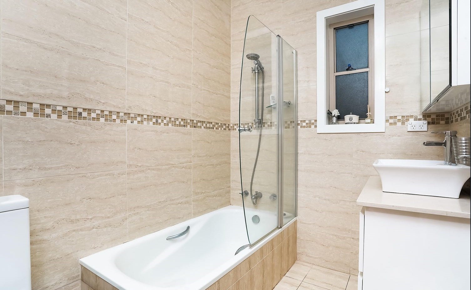 303 Kingsgrove Road KINGSGROVE 7