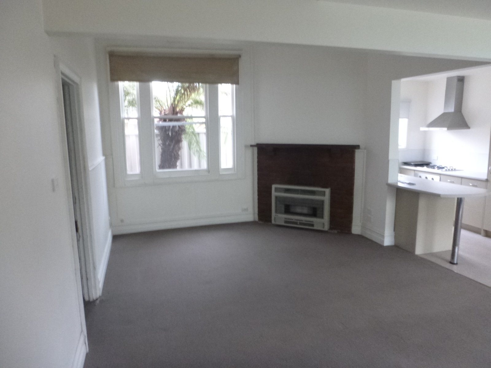 303 Neill Street SOLDIERS HILL 2