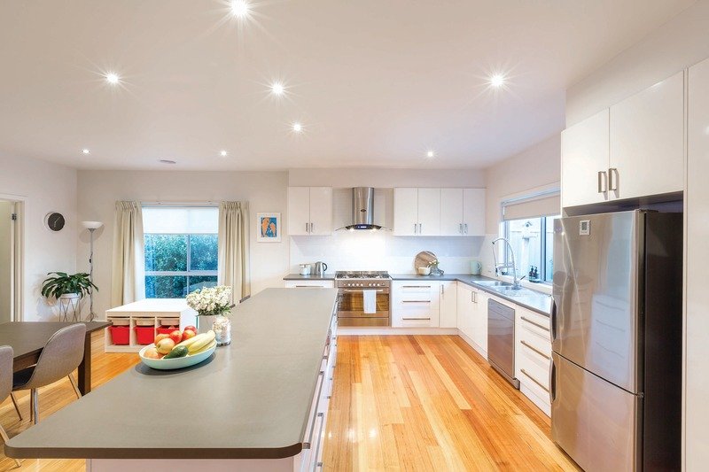 303 Pleasant Street South BALLARAT CENTRAL 3