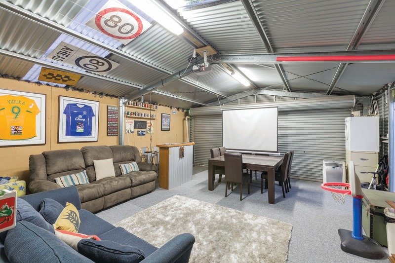 303 Pleasant Street South BALLARAT CENTRAL 11