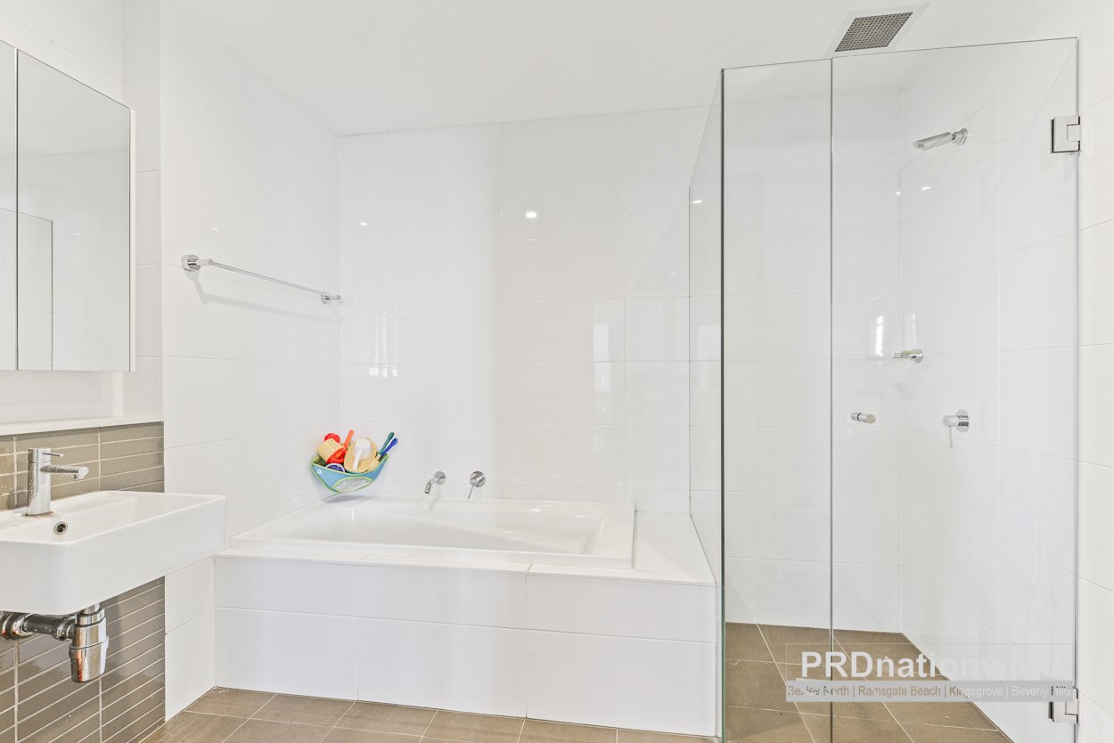 303/11D Mashman Avenue KINGSGROVE 5