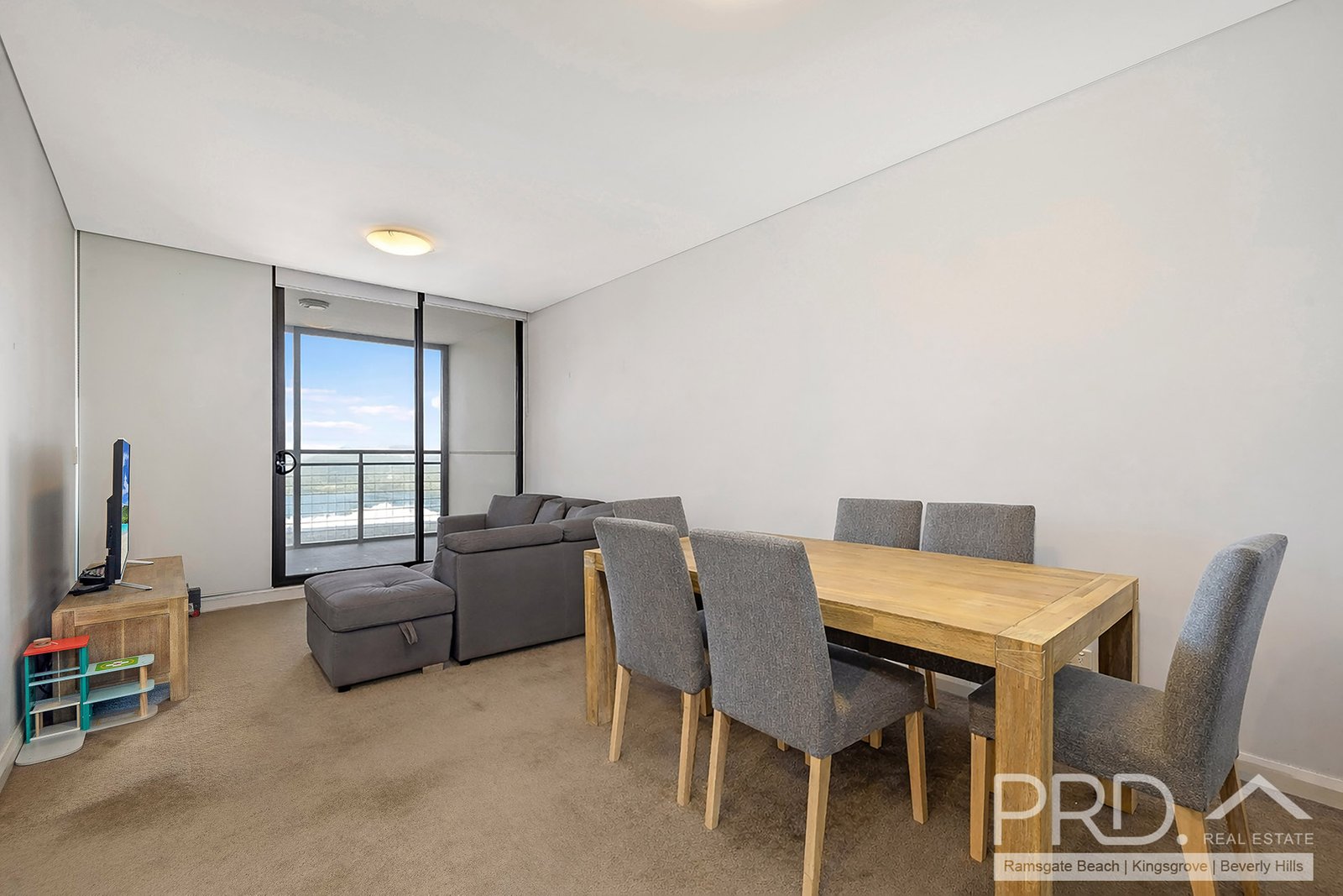 303/11D Mashman Avenue KINGSGROVE 4