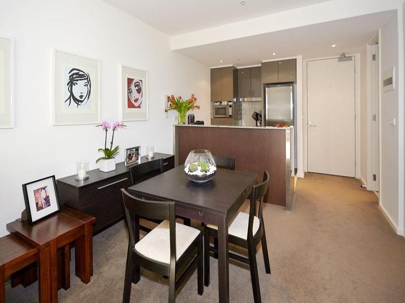 Gallery: 303/166 Rouse Street