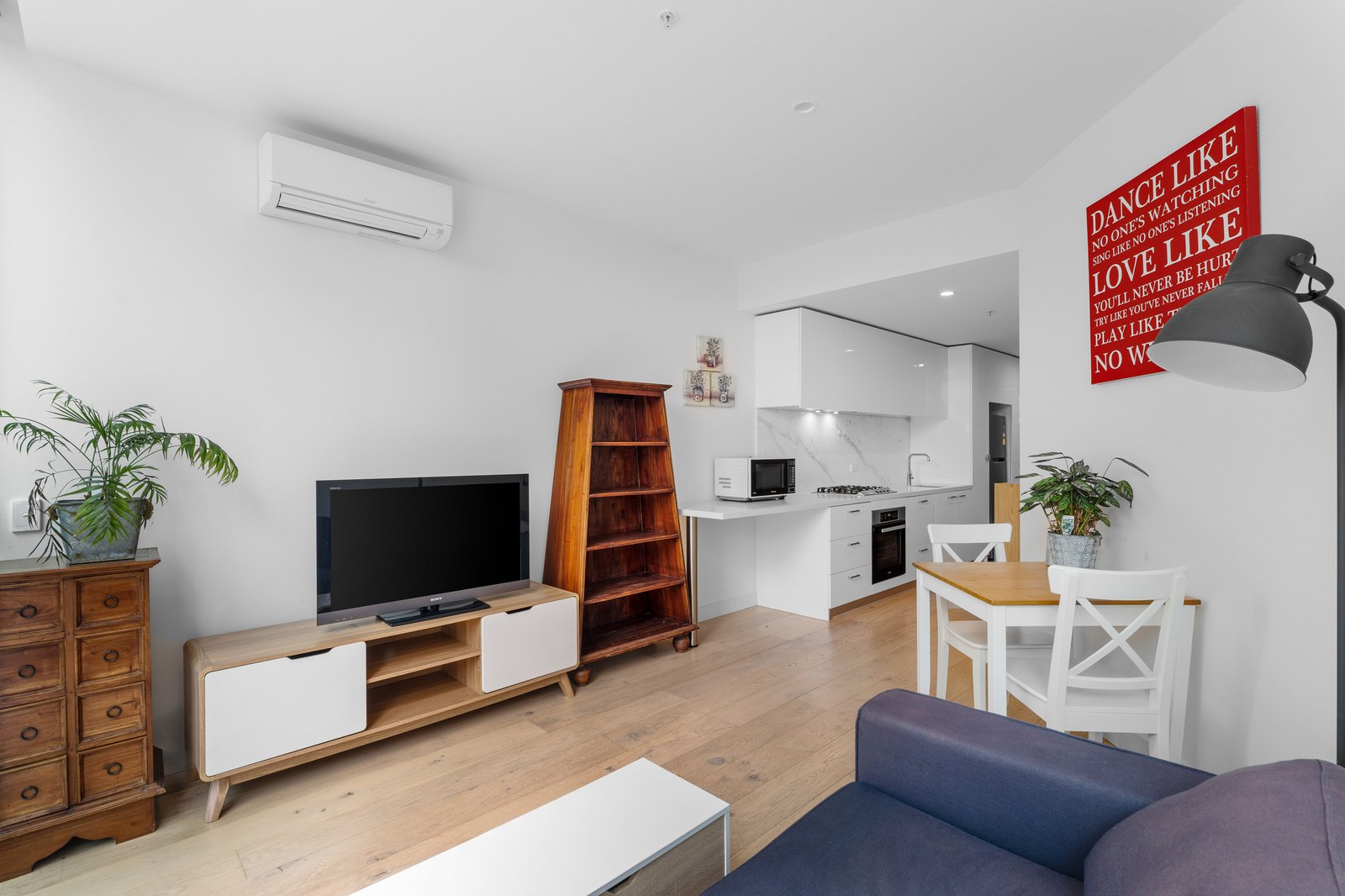 Gallery: 303/188 Macaulay Road