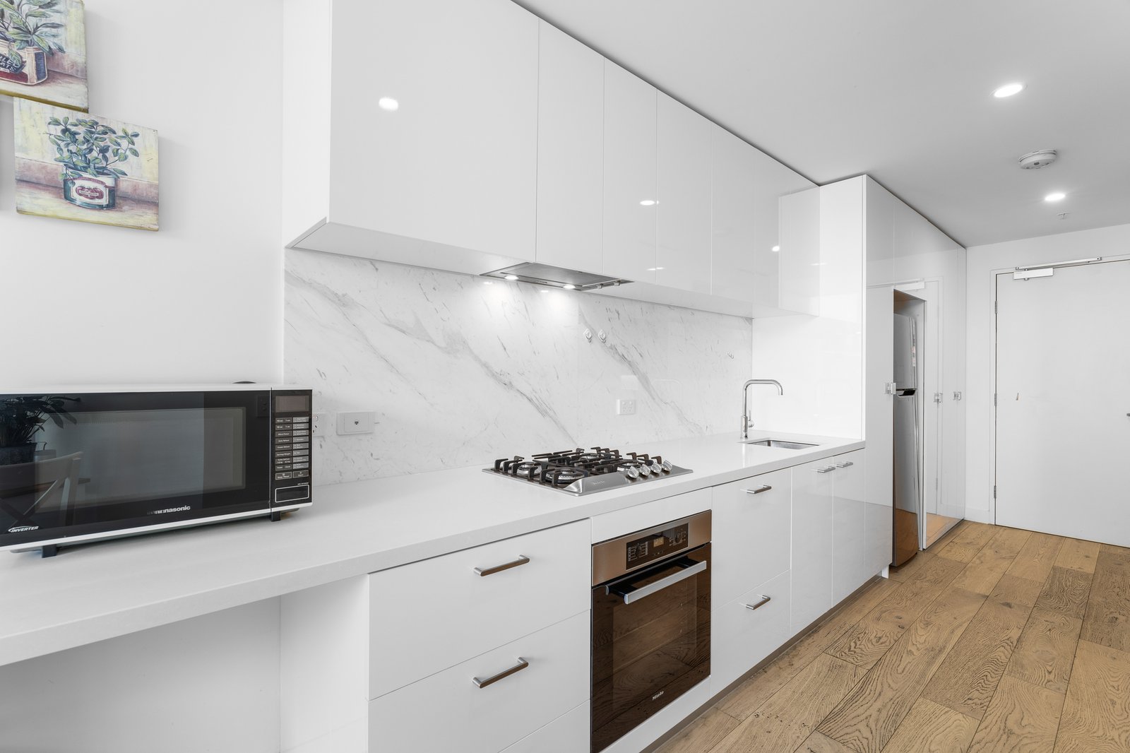 Gallery: 303/188 Macaulay Road
