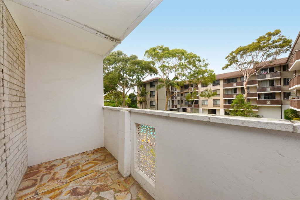 30/32-38 Dutruc Street RANDWICK 3