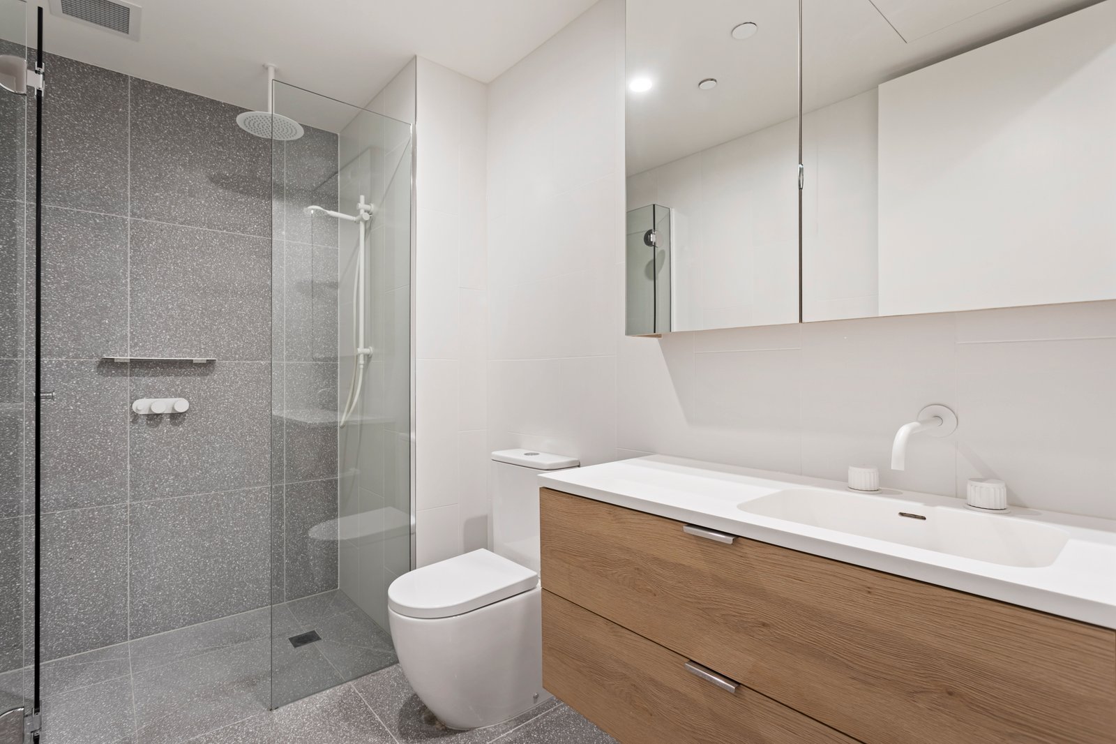 Real Estate and Property in 303/241 Glen Huntly Road, Elsternwick, VIC