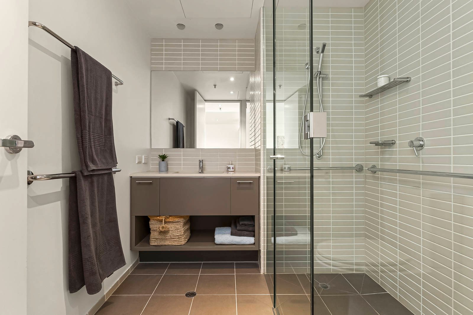 Real Estate and Property in 303/28-30 Jackson Street, Toorak, VIC