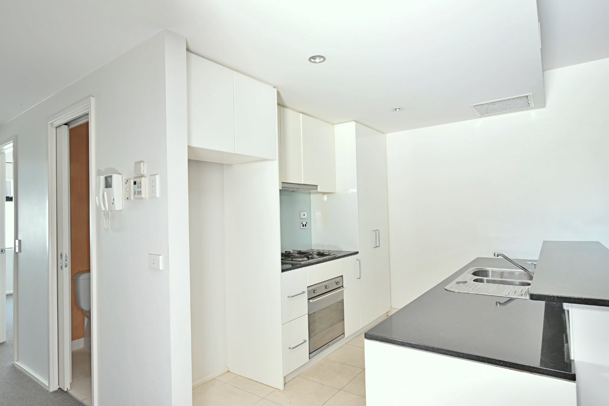 Gallery: 303/348 Beaconsfield Parade