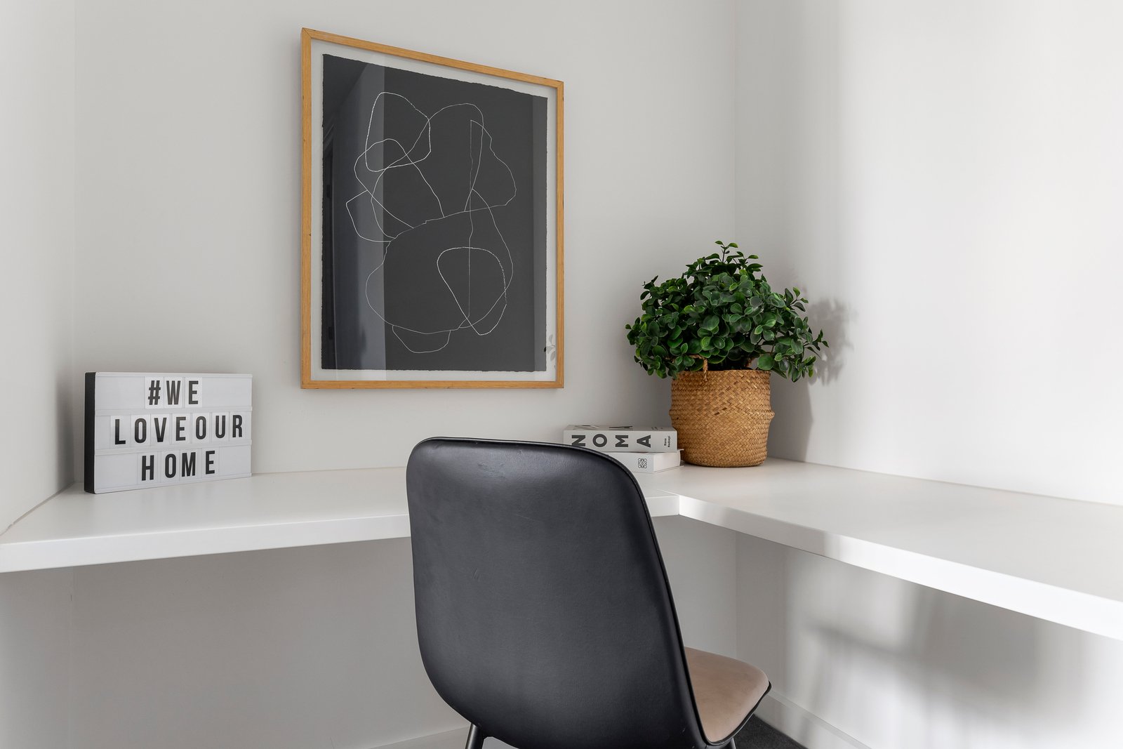 303/47 McIntyre Street, BURWOOD, 3125