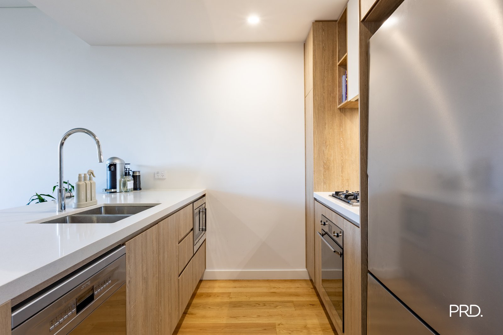 303/4B Retreat Dr  Penrith 5