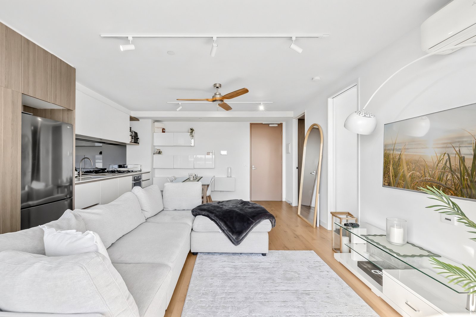 Gallery: 303/53 Browns Road