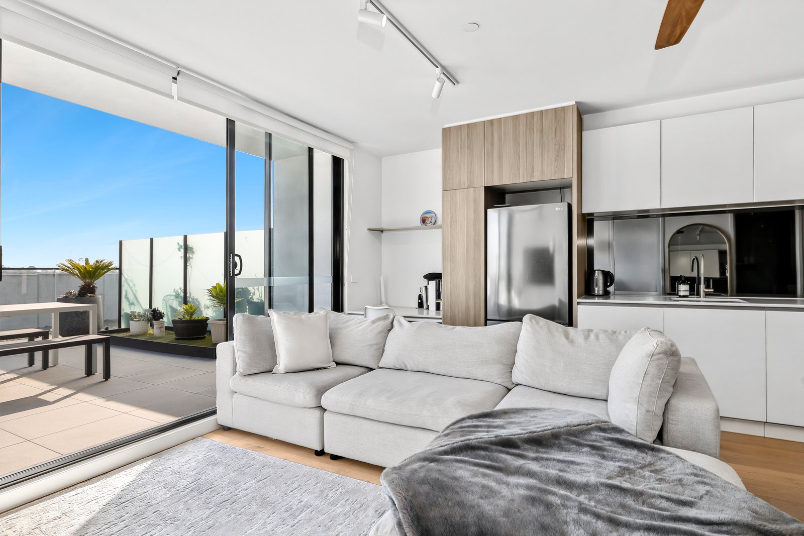 Gallery: 303/53 Browns Road