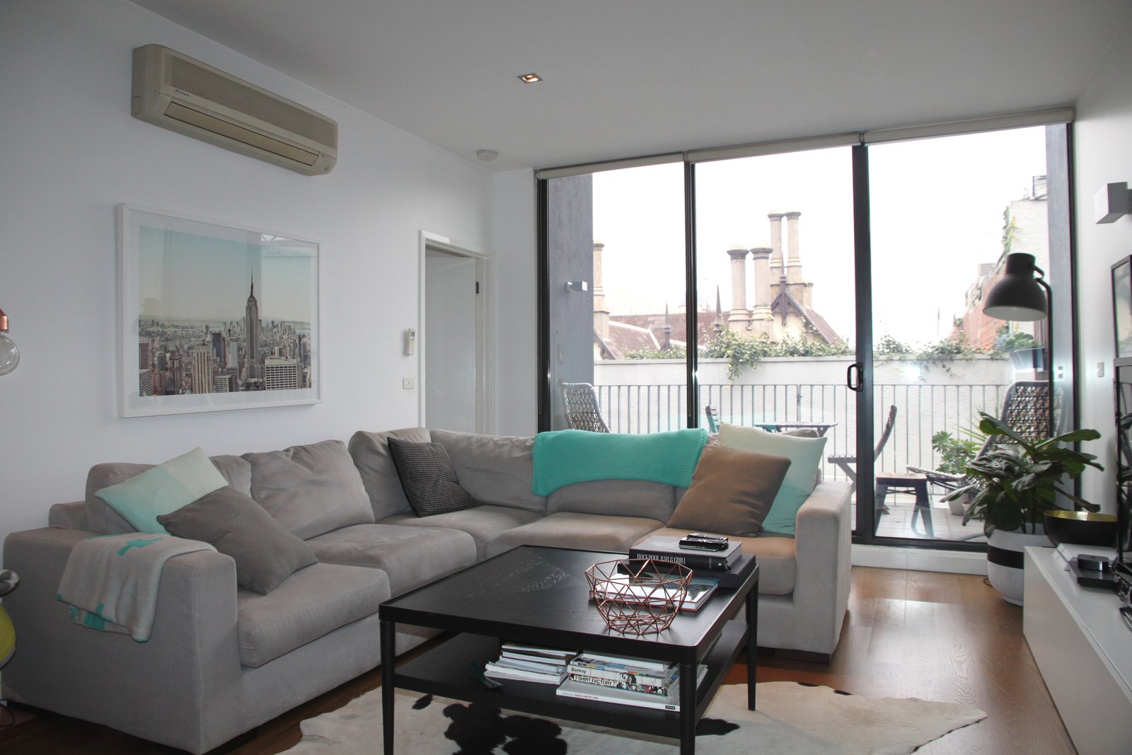 Gallery: 303/63 Acland Street