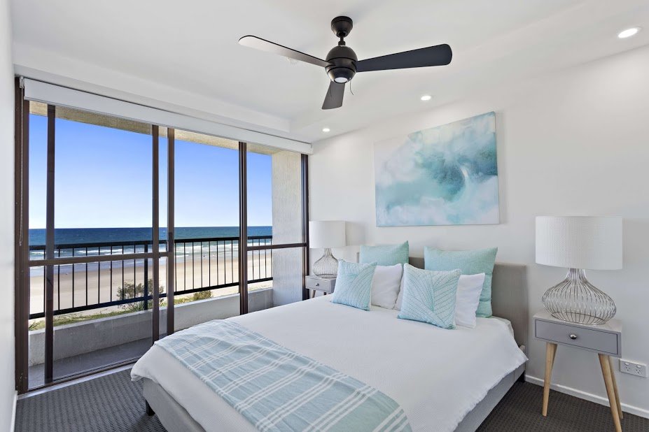 30/387 Golden Four Drive TUGUN 7