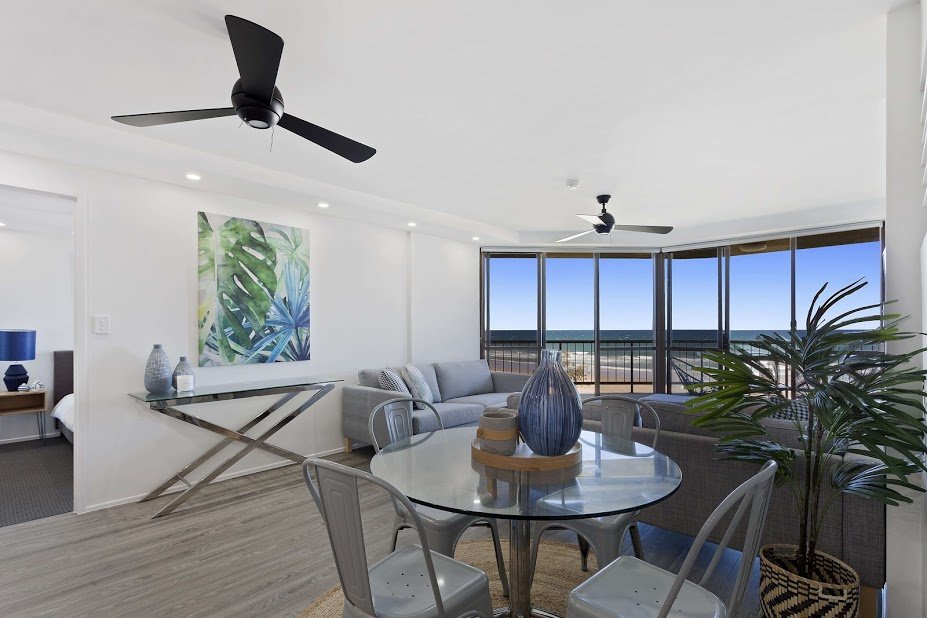 30/387 Golden Four Drive TUGUN 4