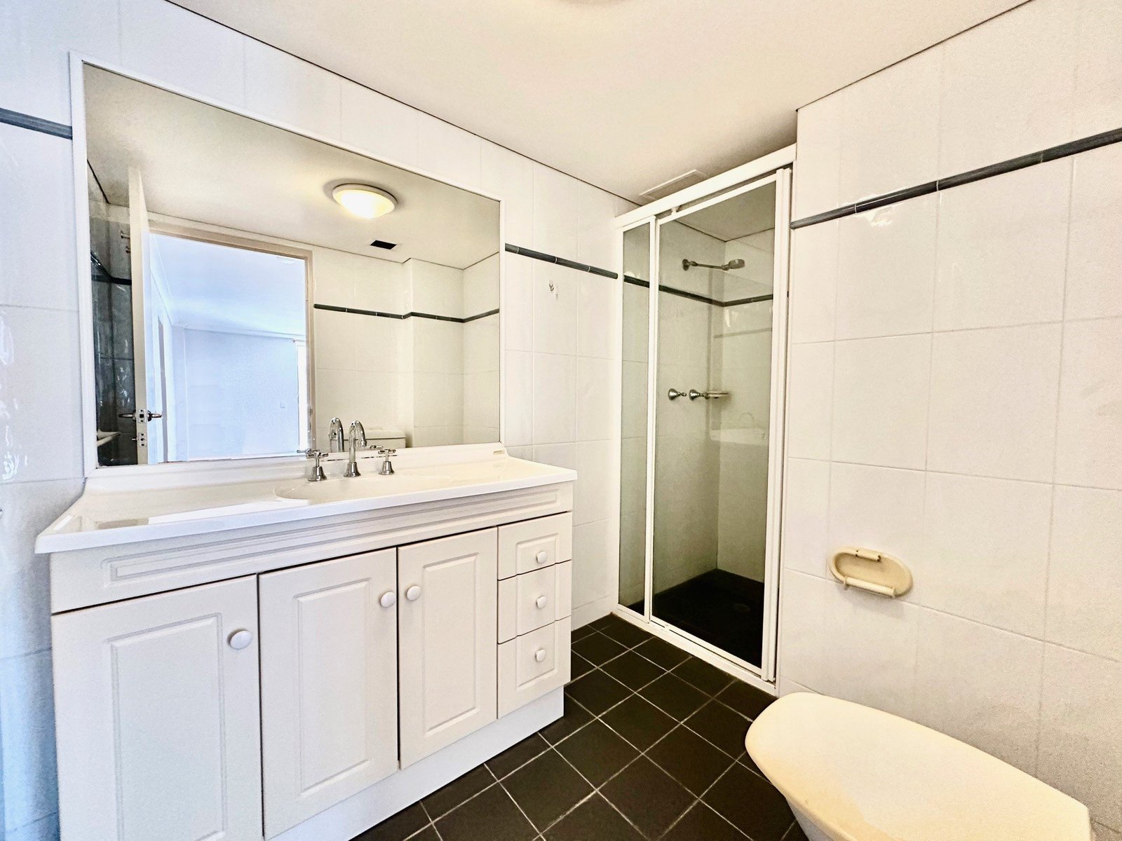 303A/767 Anzac Parade MAROUBRA 9