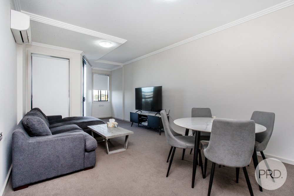 303B/48-56 Derby Street KINGSWOOD 8