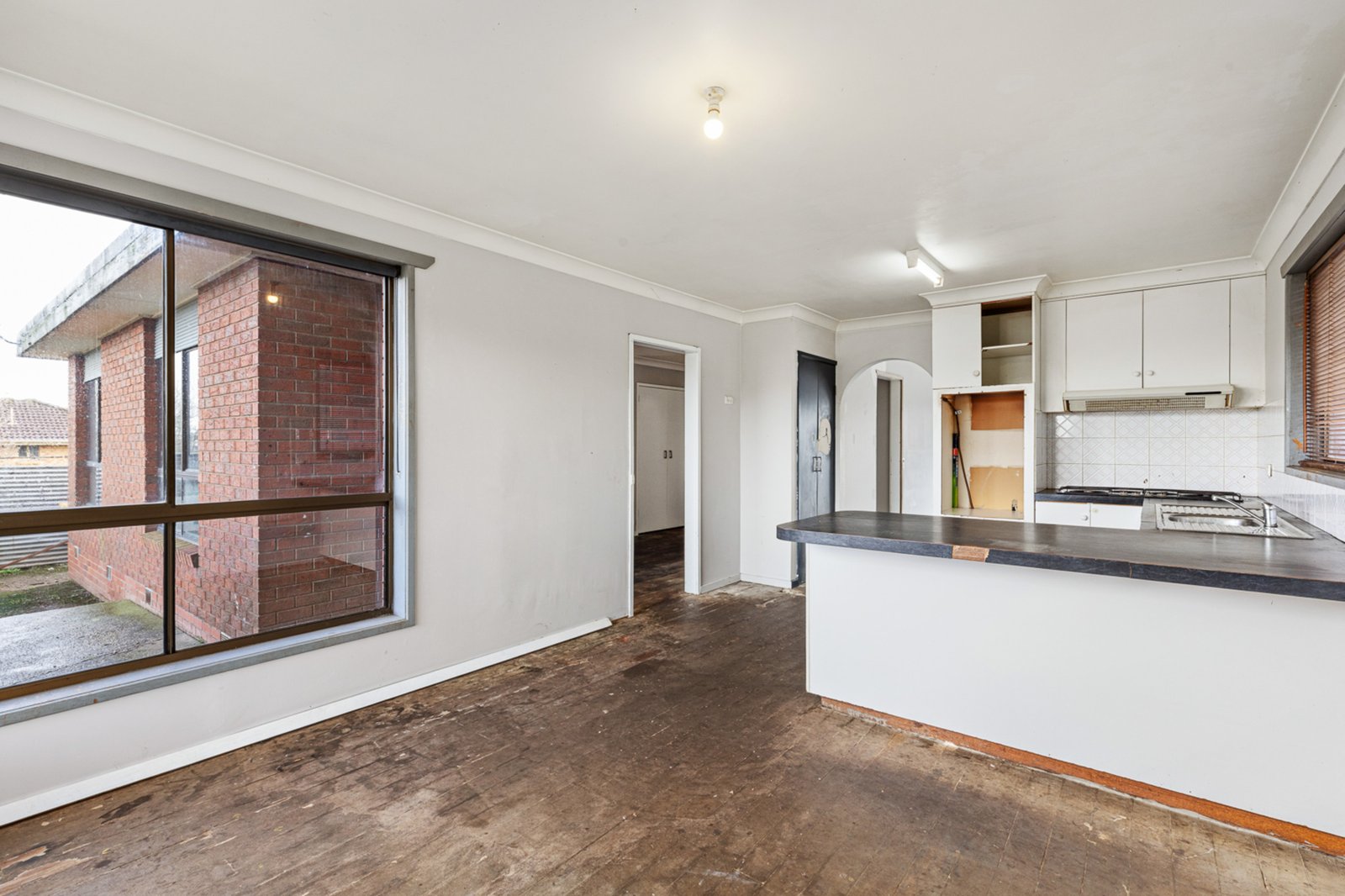 Gallery: 304 Landsborough Street