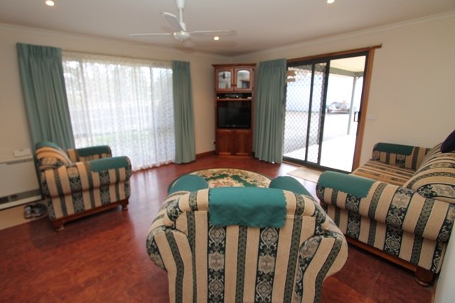 304 Yuille Street BUNINYONG 7