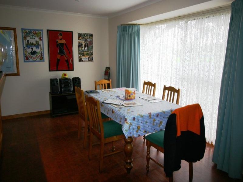 304 Yuille Street BUNINYONG 8