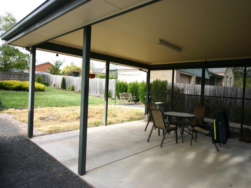 304 Yuille Street BUNINYONG 15