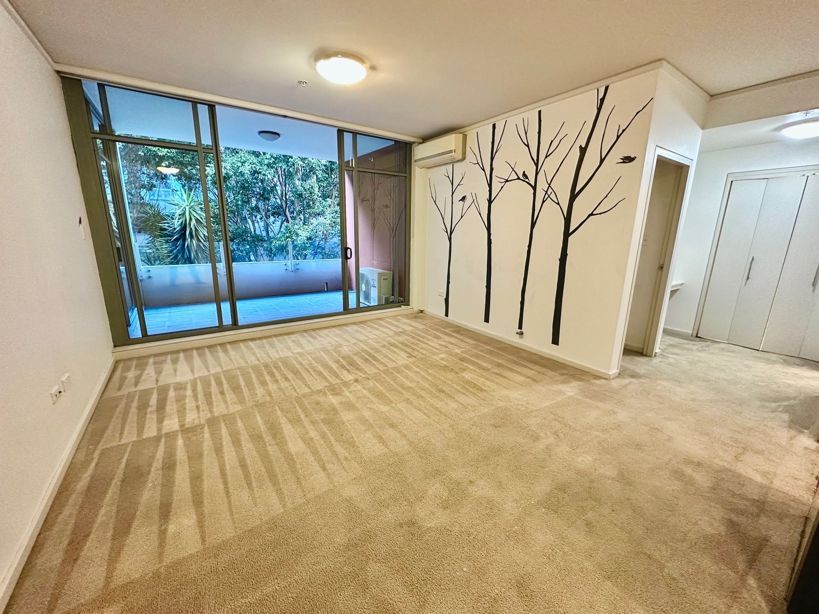 304/1 Bruce Bennetts Place MAROUBRA 1